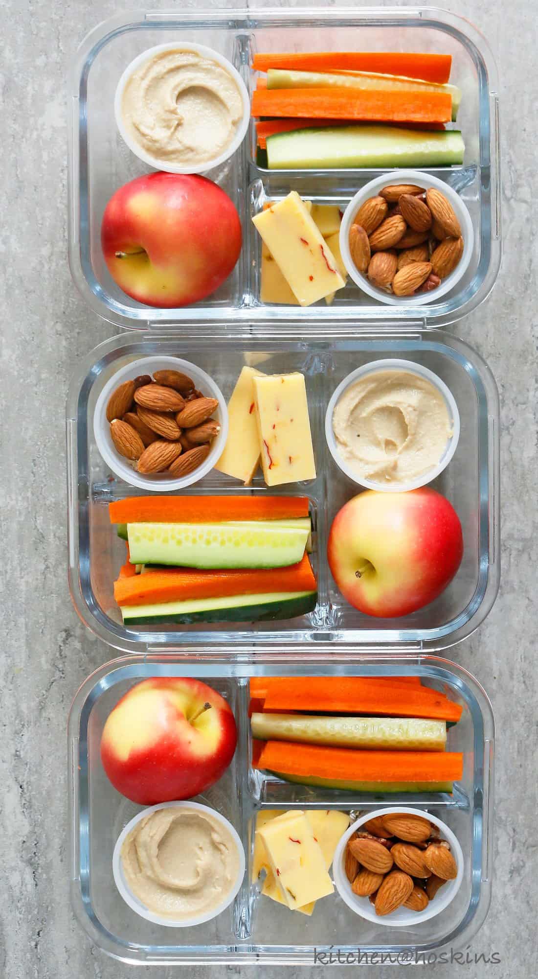 https://www.kitchenathoskins.com/wp-content/uploads/2019/01/diy-healthy-snack-box-3_edited-2@.jpg