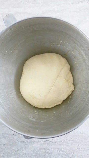 Easy Homemade Pizza Dough | KITCHEN @ HOSKINS