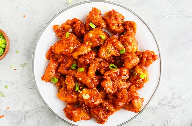 Sweet & Spicy Honey Sriracha Chicken | KITCHEN @ HOSKINS